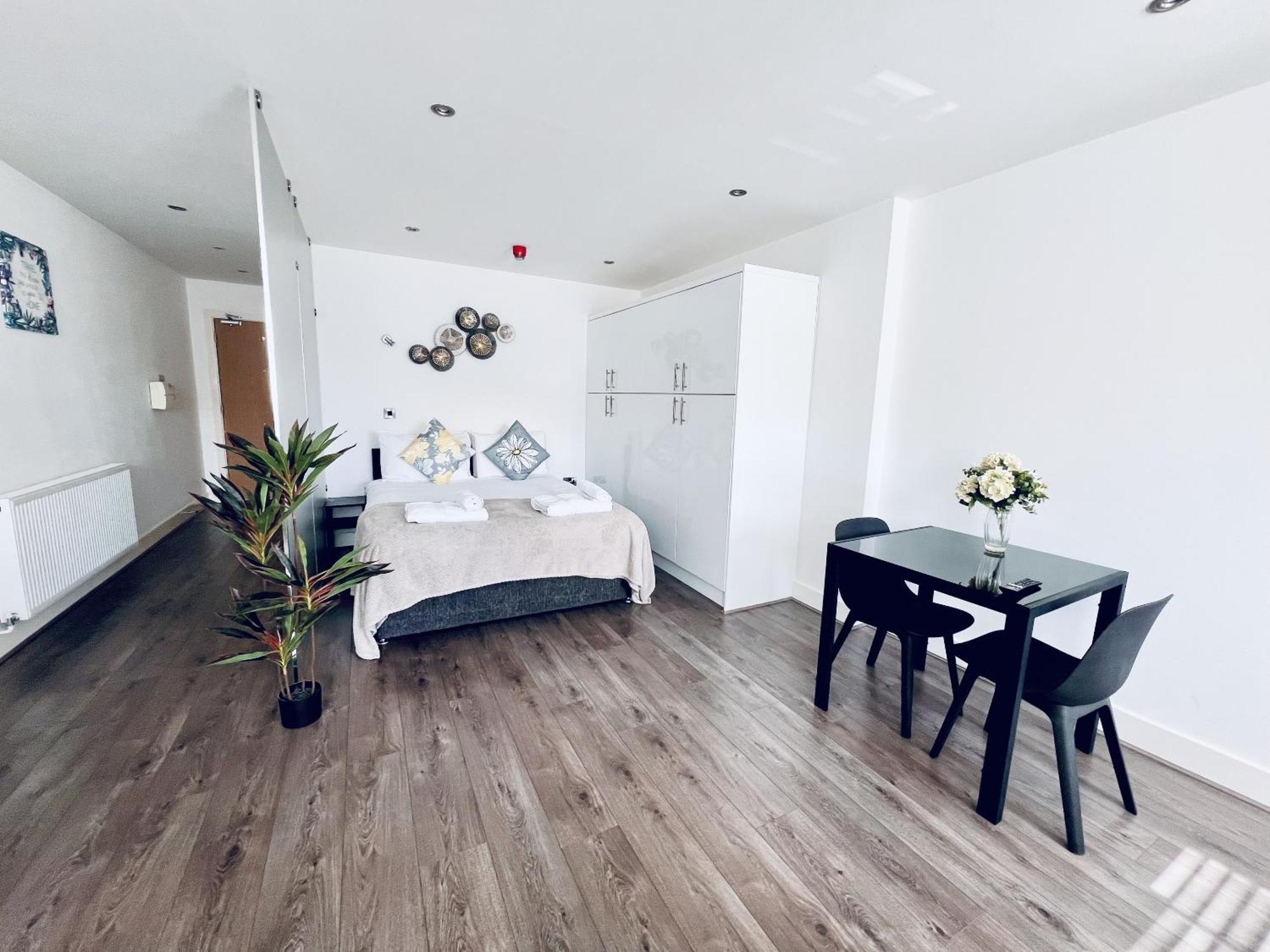 Foxhouse Studio Apartments Πλίμουθ Εξωτερικό φωτογραφία