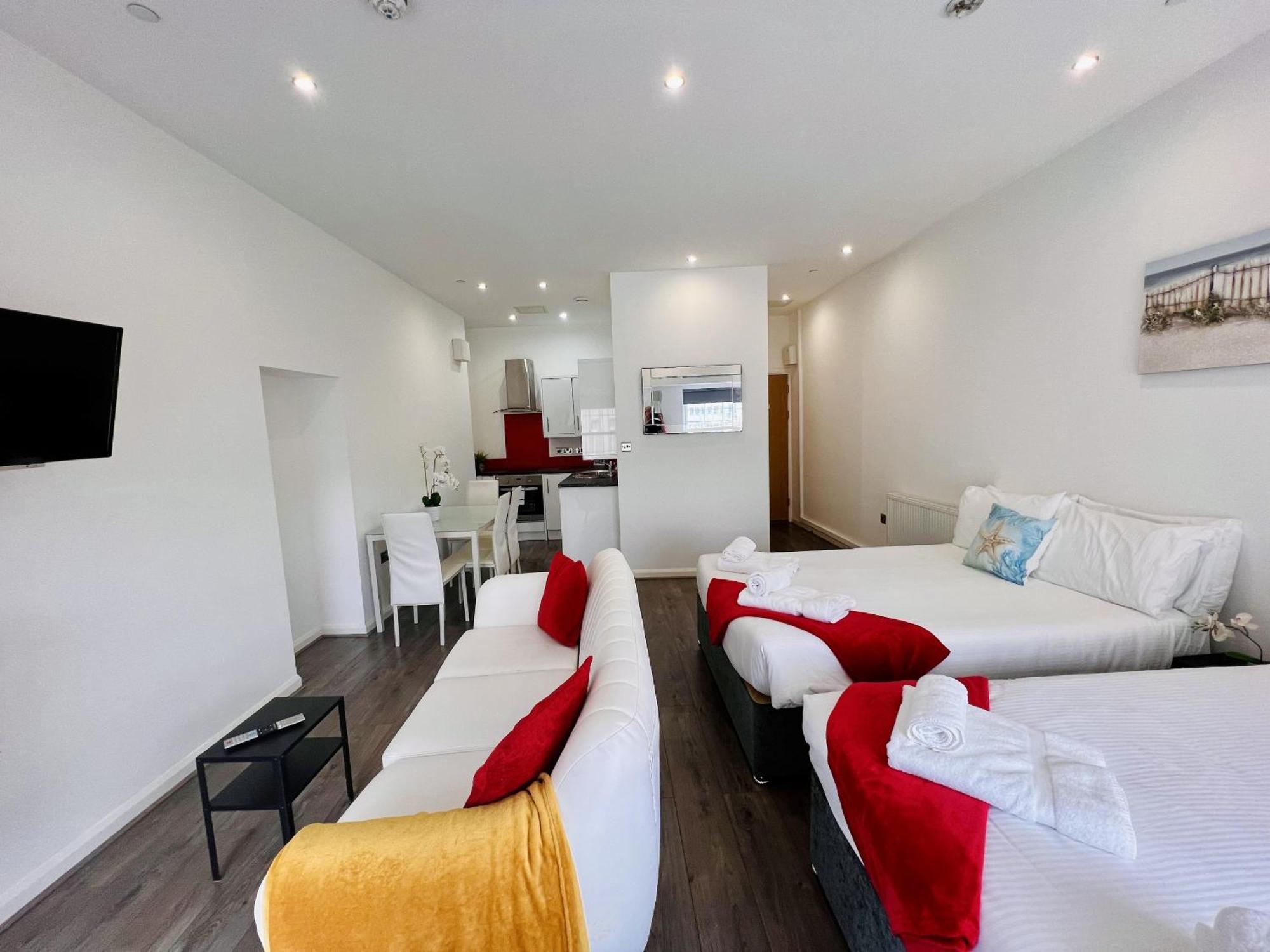 Foxhouse Studio Apartments Πλίμουθ Εξωτερικό φωτογραφία