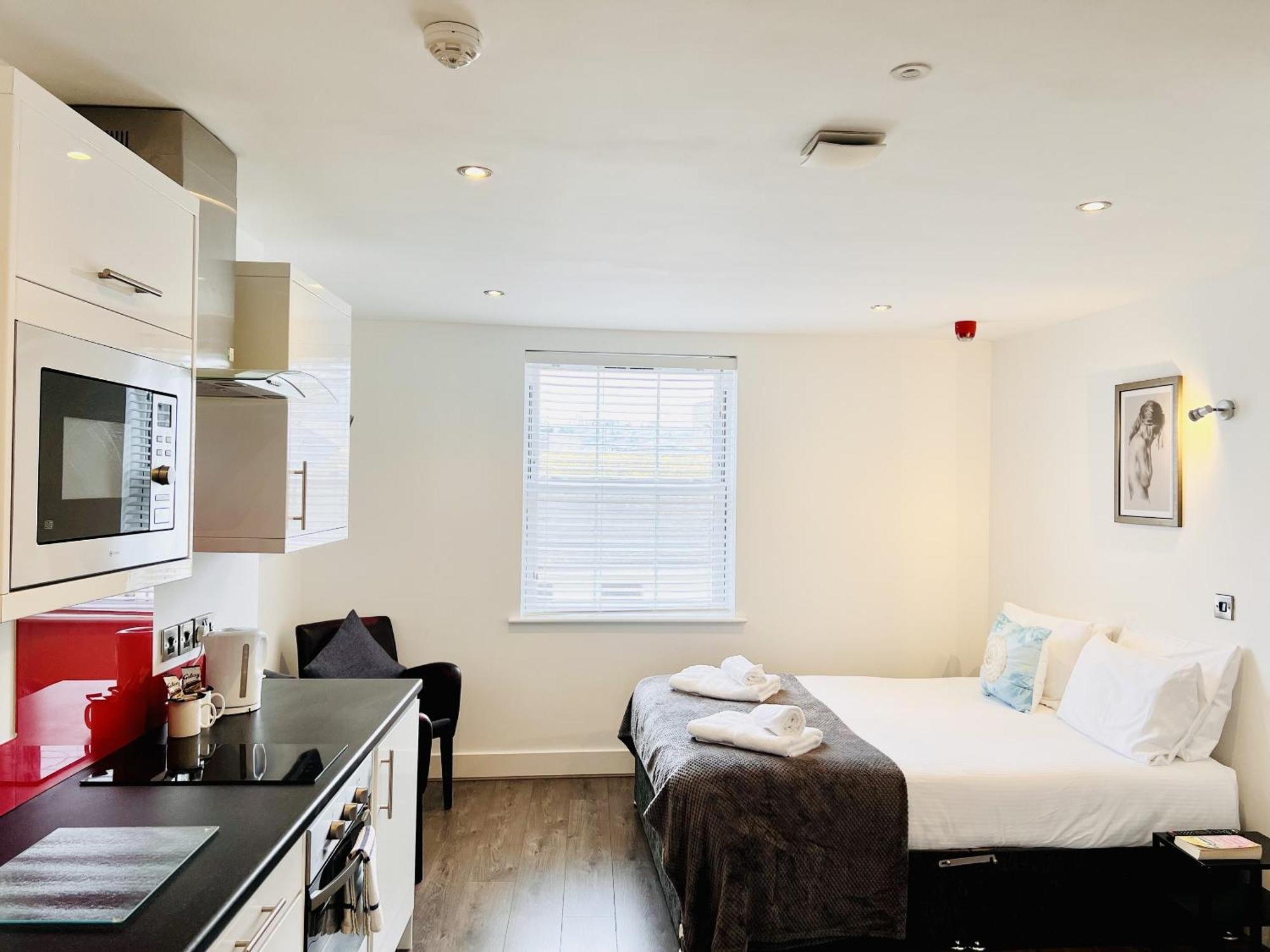 Foxhouse Studio Apartments Πλίμουθ Δωμάτιο φωτογραφία