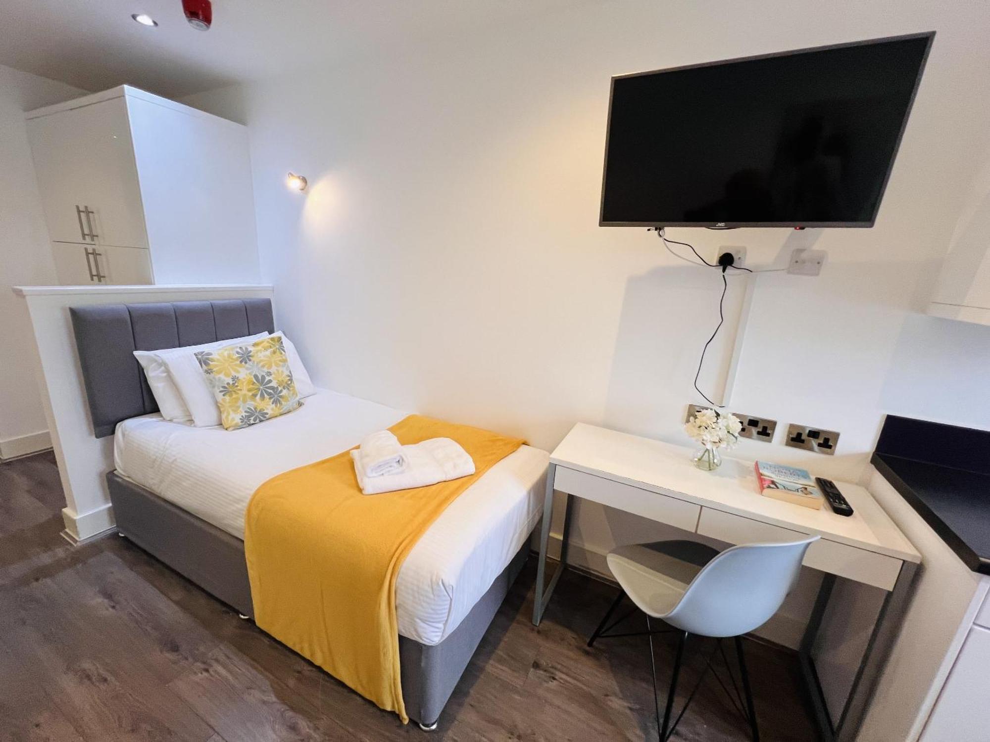 Foxhouse Studio Apartments Πλίμουθ Εξωτερικό φωτογραφία