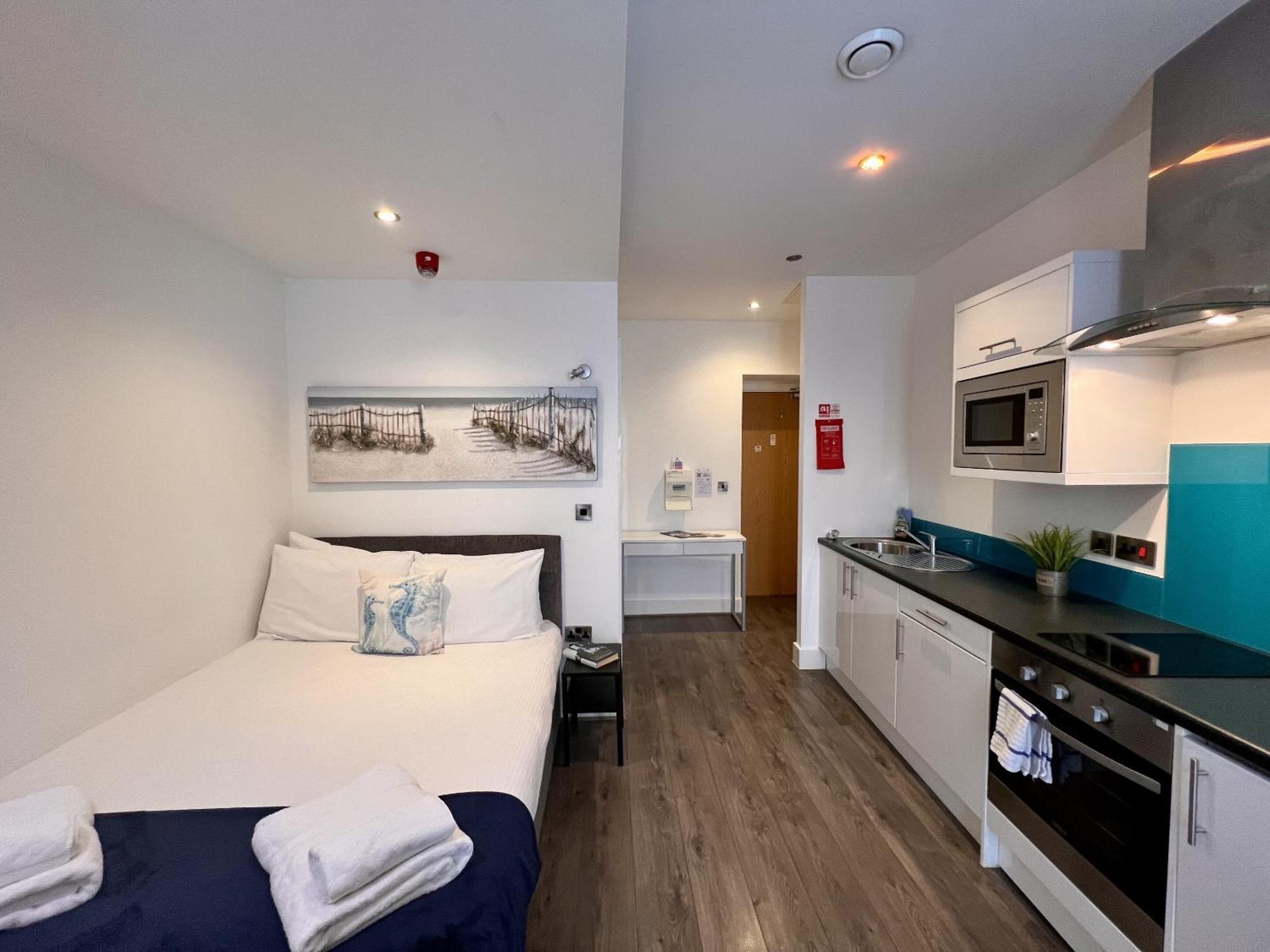 Foxhouse Studio Apartments Πλίμουθ Εξωτερικό φωτογραφία